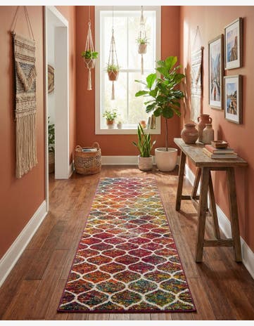 2' 7 x 12' Trellis Frieze Runner Rug