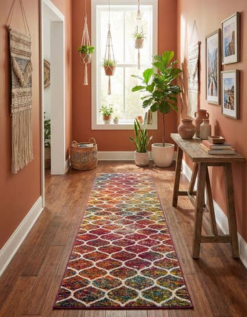 2' 7 x 12' Lattice Frieze Runner Rug
