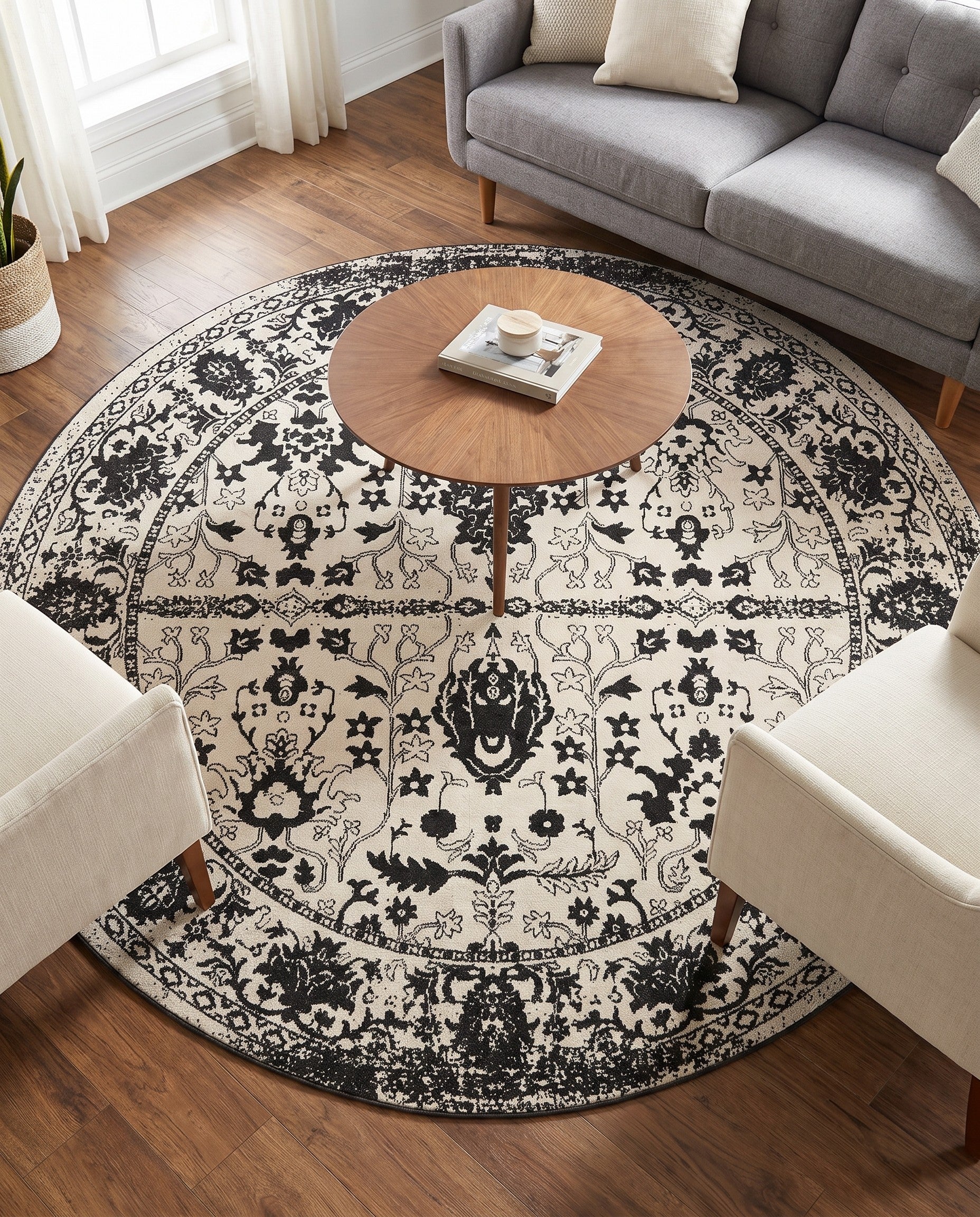 7' 10 x 7' 10 Kamala Washable Round Rug