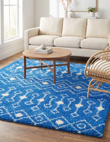 7' 10 x 7' 10 Moroccan Trellis Shag Square Rug
