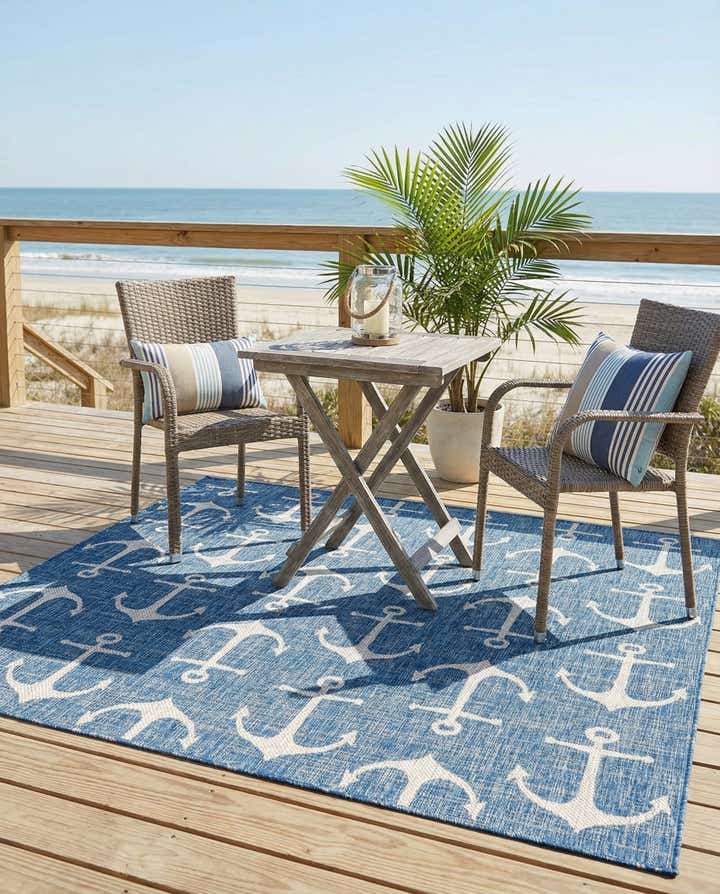 7' 10 x 7' 10 Easy-Clean Coastal Indoor / Outdoor Square Rug