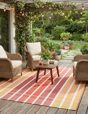 6' x 9' Easy-Clean Ribbon Indoor / Outdoor Rug