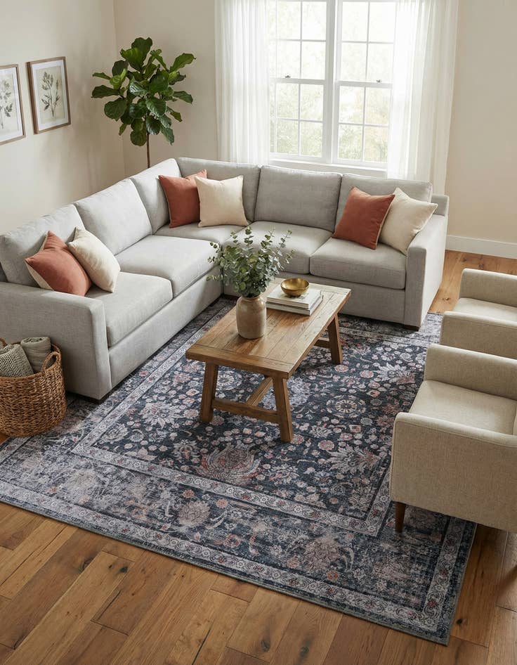 Detail image of 7' 10 x 7' 10 Yara Square Rug