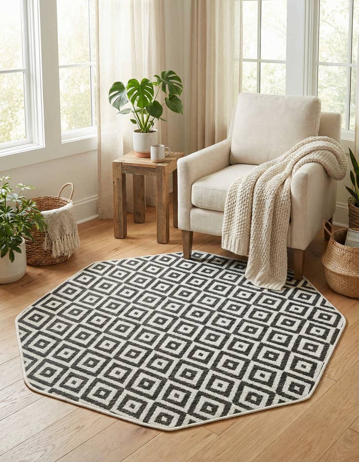 Detail image of 4' x 4'  Washable Jill Zarin Costa Rica Indoor / Outdoor Octagon Rug