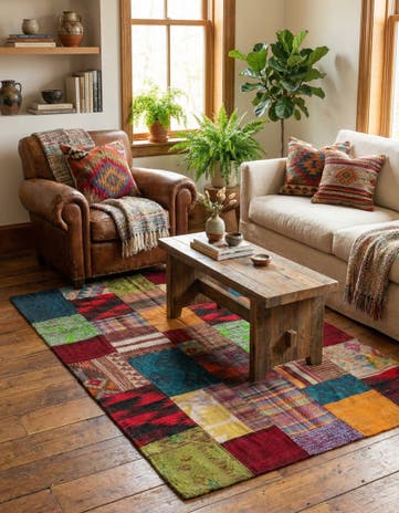 4' x 6' Hand Woven Kilim Patchwork Wool Rug
