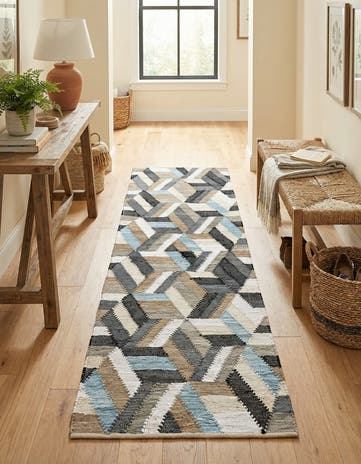 2' 7 x 10' Hand Braided Chindi Cotton Runner Rug