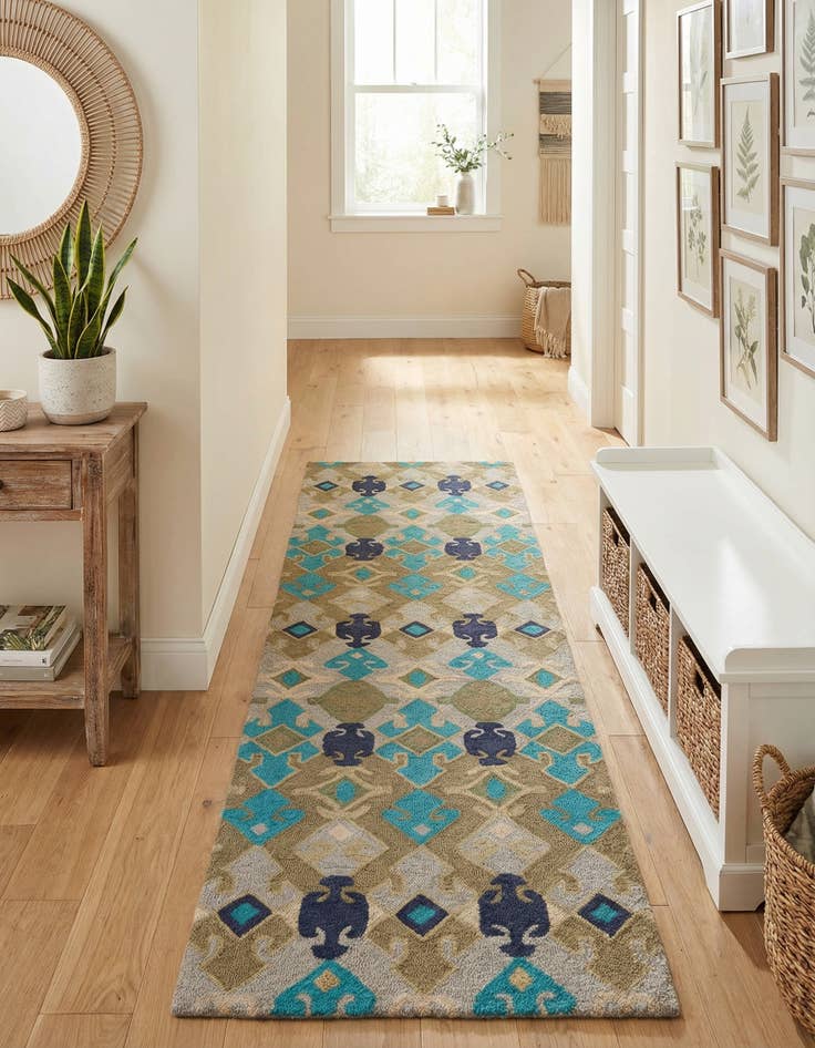 Detail image of 2' 7 x 8' 1 Luna Runner Rug