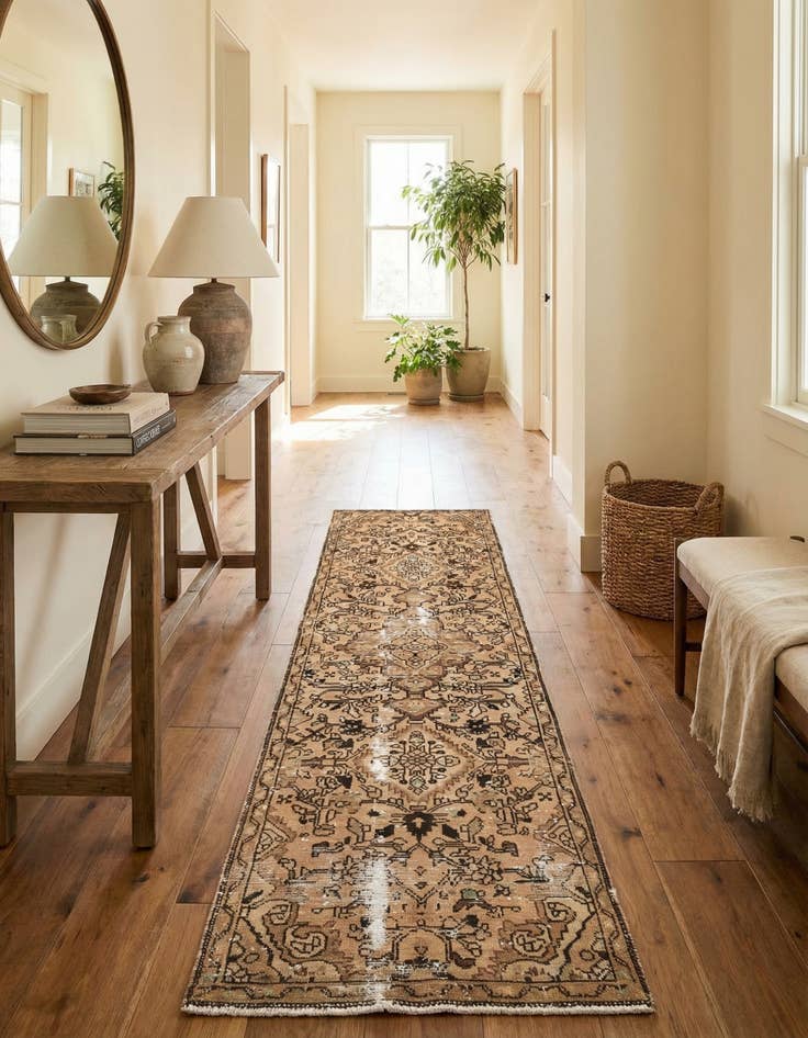 Detail image of 2' 7 x 8' 9  Hand Knotted Ultra Vintage Persian Wool Round Rug