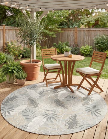 Gray Easy-Clean Botanical Indoor / Outdoor Round Rug