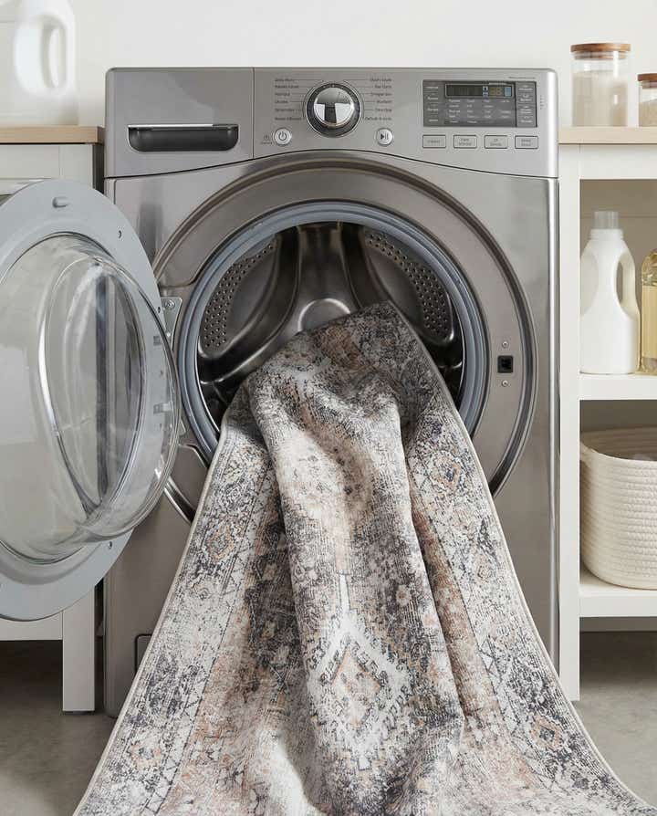 5' x 8' Washable Yara Rug