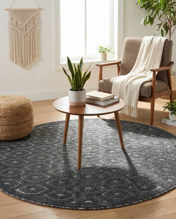 Detail image of 4' x 4' Easy-Clean Trellis Textured Indoor / Outdoor Round Rug