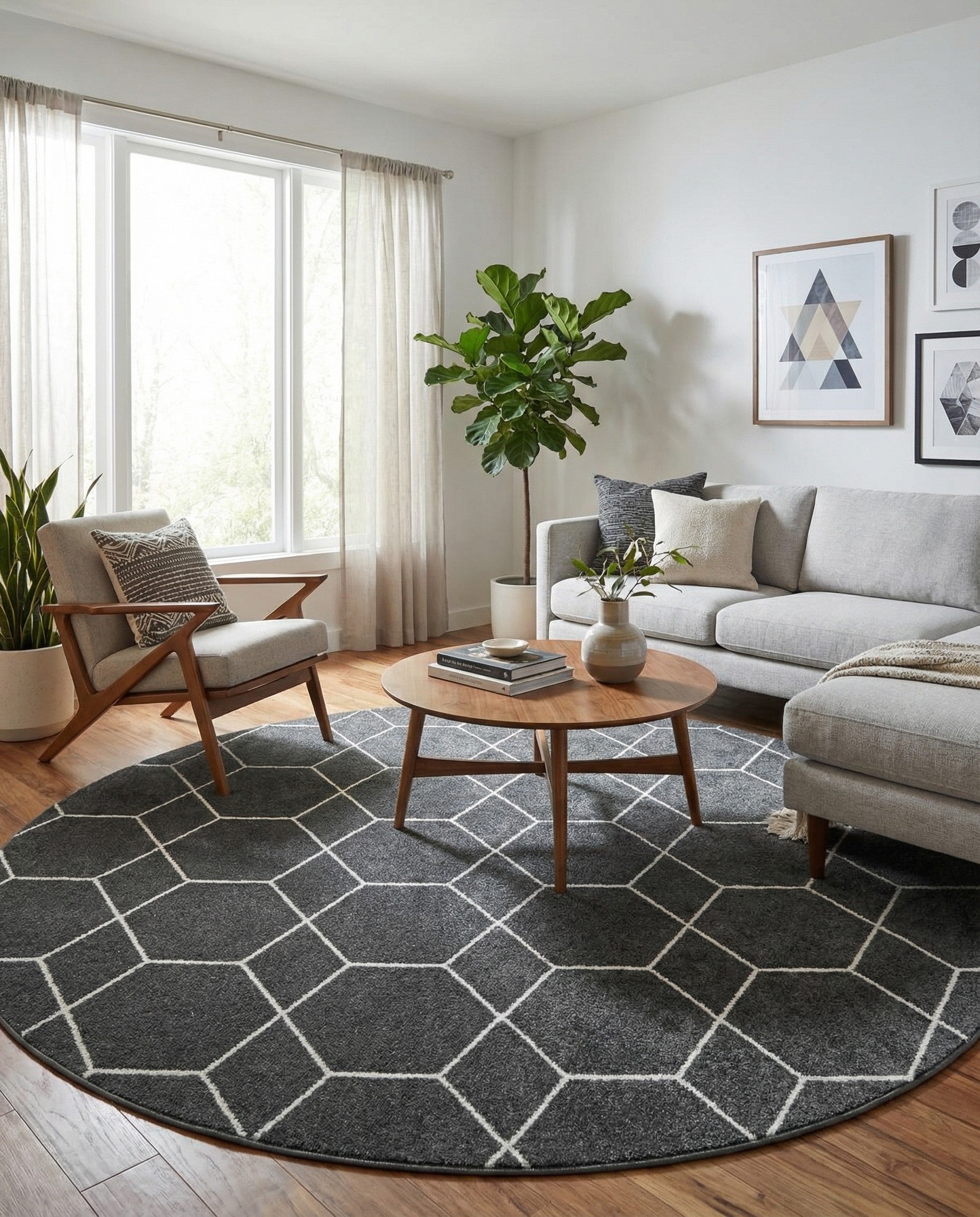  10' x 10' Lattice Frieze Round Rug