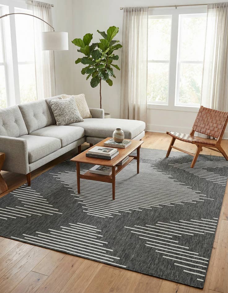 Detail image of 10' x 13'  Washable Modern Indoor / Outdoor Rug