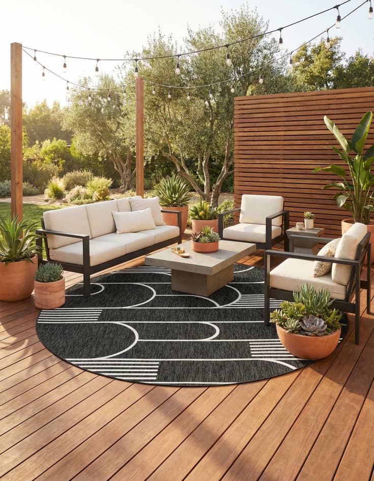 Detail image of 12' x 12'  Washable Modern Indoor / Outdoor Round Rug