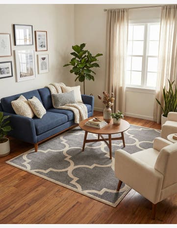 7' x 10' Lattice Rug