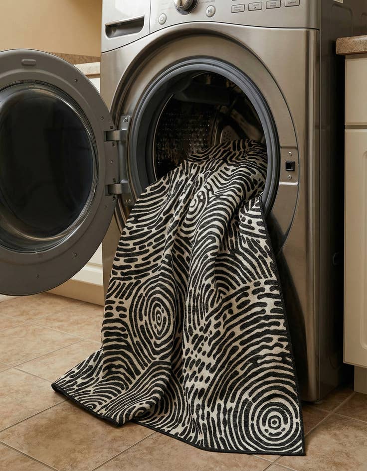 Detail image of  7' 10 x 10'  Washable Modern Indoor / Outdoor Rug