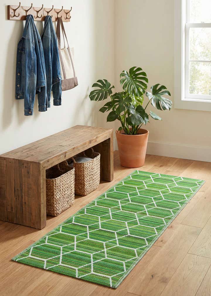 2' x 6' Easy-Clean Vista Breeze Indoor / Outdoor Runner Rug