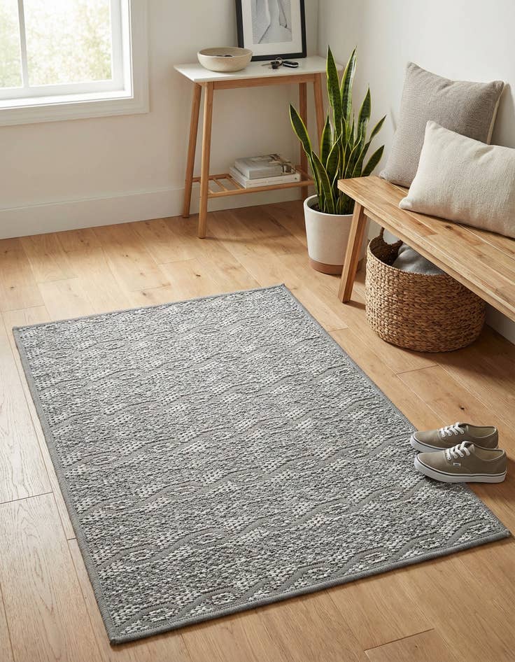 Detail image of 2' 2 x 3'  Washable Modern Indoor / Outdoor Rug