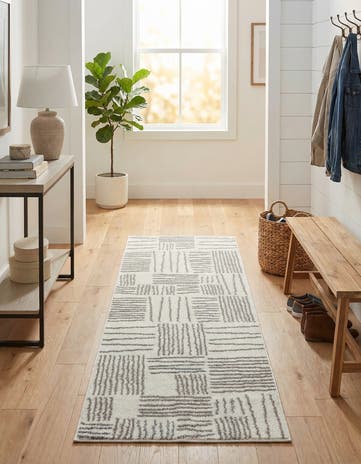 2' x 6' Hanahan Runner Rug