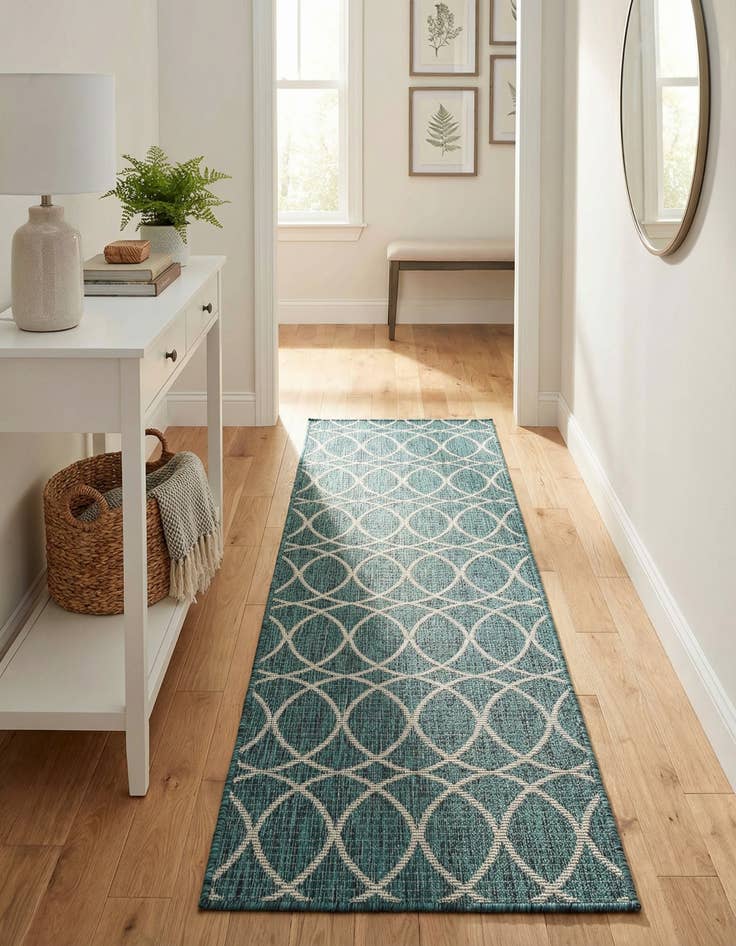 Detail image of 2' x 7' 10 Easy-Clean Trellis Indoor / Outdoor Runner Rug