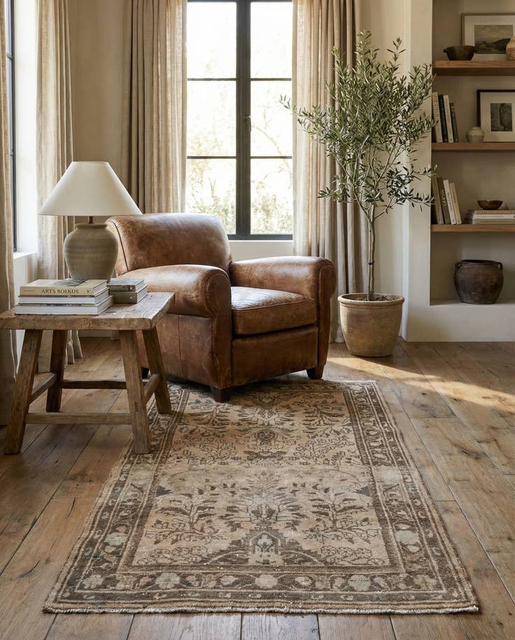 Detail image of 3' 6 x 6' 8 Hand Knotted Ultra Vintage Persian Wool Rug