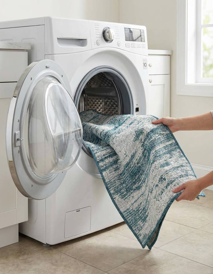 Detail image of 2' x 8'  Washable Modern Indoor / Outdoor Runner Rug