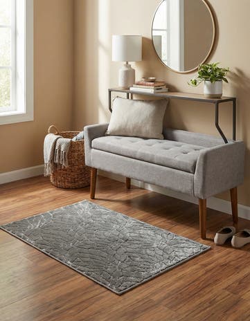 2' x 3' Marilyn Monroe™ Glam Dahlia Rug