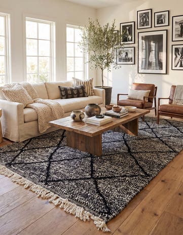 5' 2 x 9' Hand Knotted Moroccan Wool Rug