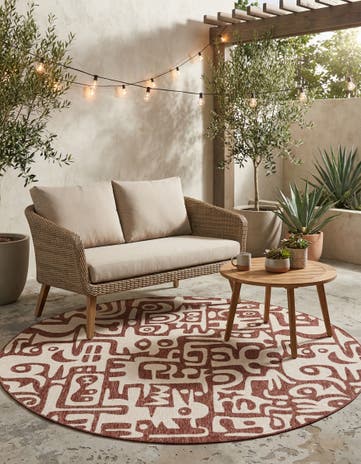 7' 10 x 7' 10 Easy-Clean Modern Indoor / Outdoor Round Rug