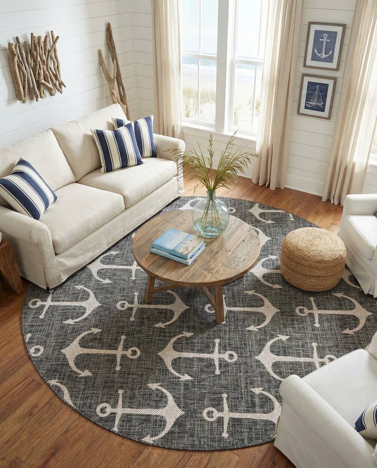 Detail image of 7' 10 x 7' 10 Easy-Clean Coastal Indoor / Outdoor Round Rug