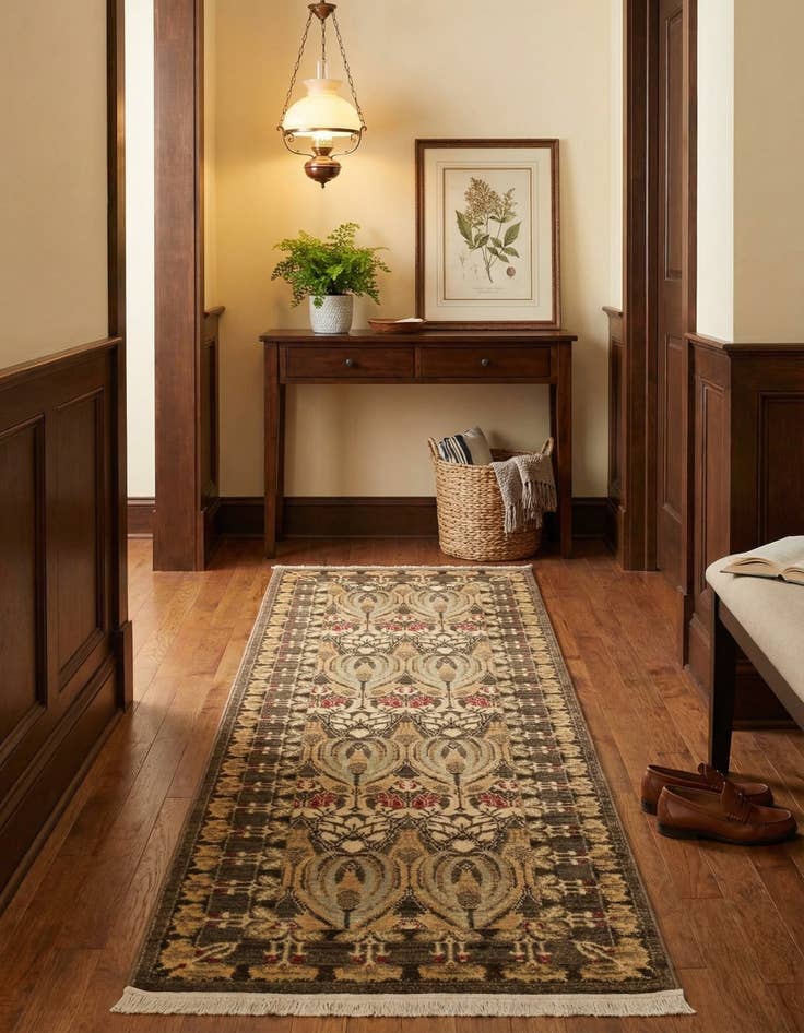 Detail image of 2' 7 x 10' Kensington Runner Rug