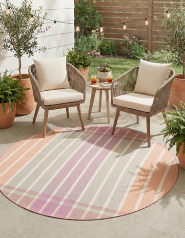 7' 10 x 7' 10 Easy-Clean Ribbon Indoor / Outdoor Round Rug