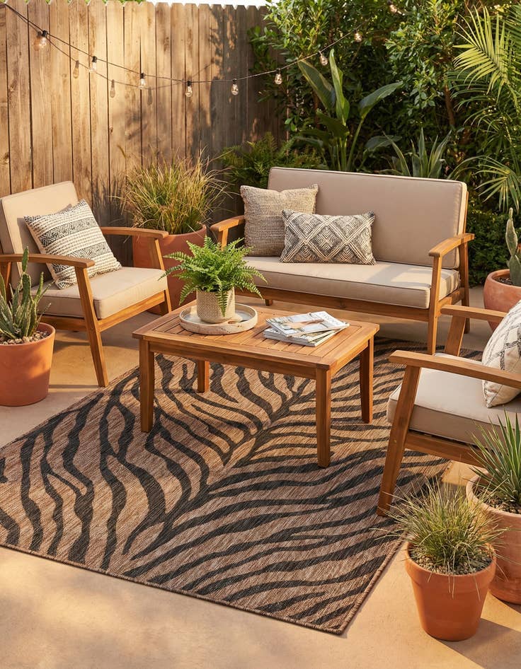 Detail image of 5' 3 x 8'  Washable Safari Indoor / Outdoor Rug