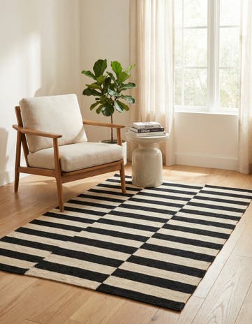 3' 4 x 5' 1 Hand Woven Kilim Modern Wool Rug