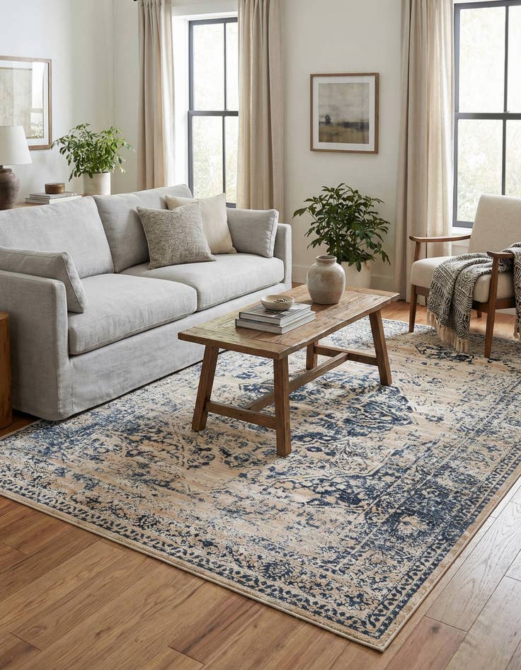 Detail image of  7' x 10' Eliza Rug