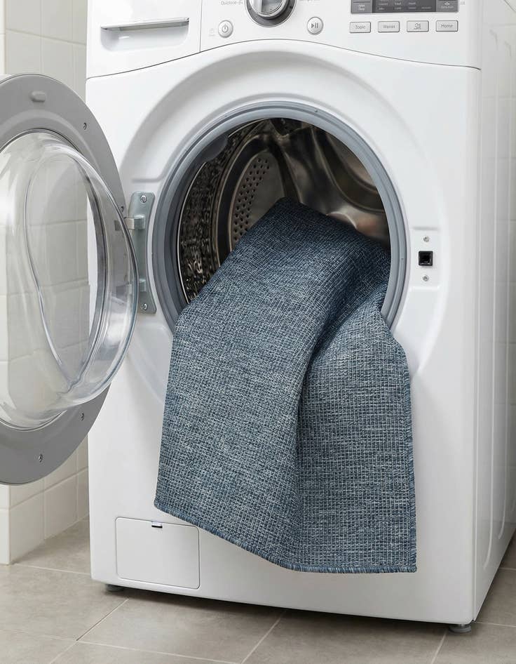 Detail image of 5' 3 x 5' 3  Washable Solid Indoor / Outdoor Square Rug