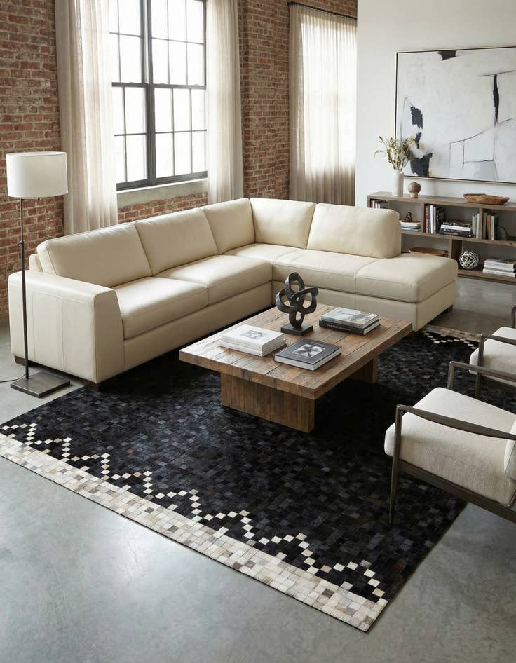 Detail image of 8' 1 x 9' 11 Cowhide - Patchwork Rug