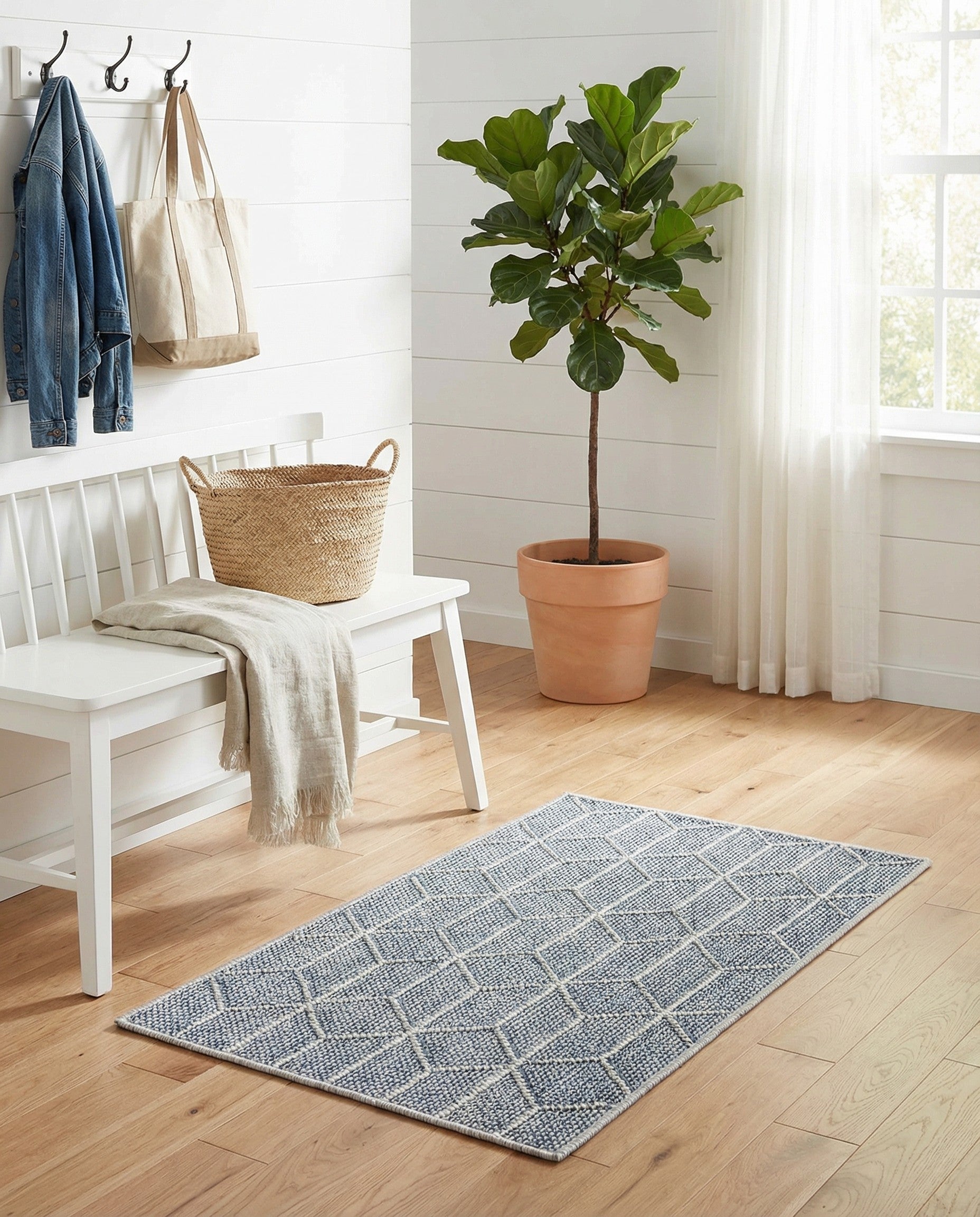 2' x 3' 1 Easy-Clean Trellis Indoor / Outdoor Rug