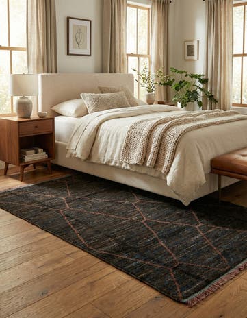 6' x 9' 2 Hand Knotted Moroccan Wool Rug