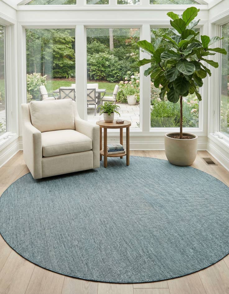 Detail image of  10' x 10'  Washable Solid Indoor / Outdoor Round Rug