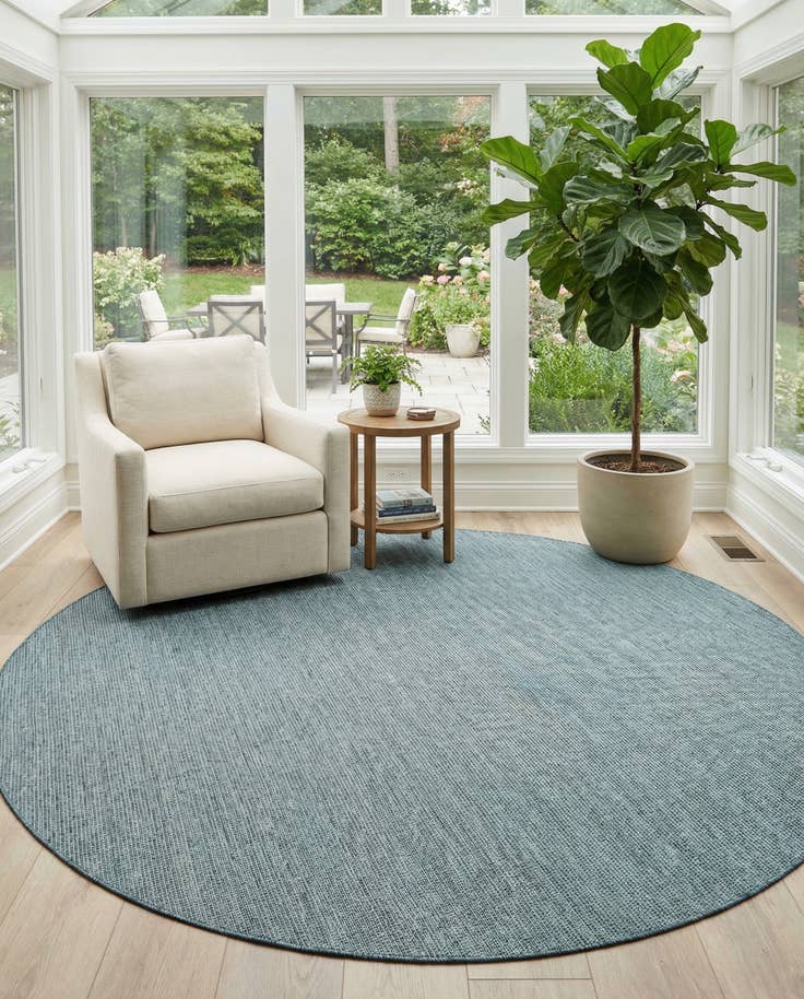 Detail image of 10' x 10' Easy-Clean Solid Indoor / Outdoor Round Rug