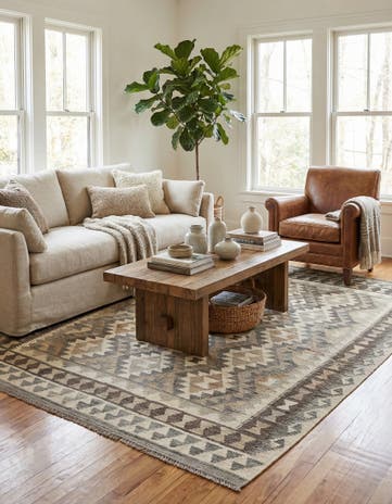 5' 1 x 6' 9 Hand Woven Kilim Maymana Wool Rug