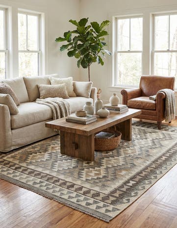 5' 1 x 6' 9 Hand Woven Kilim Maymana Wool Rug