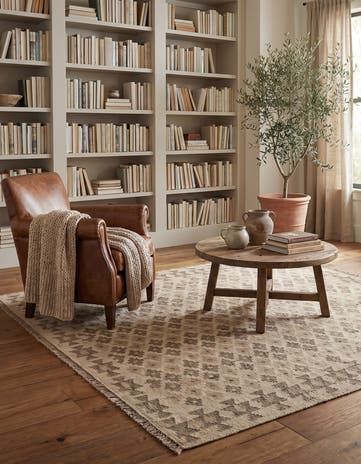 5' 1 x 5' 2 Hand Woven Kilim Maymana Wool Square Rug