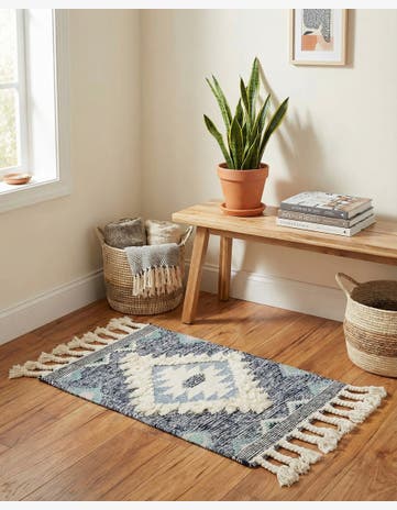 2' x 3' 1 Hand Woven Arizona Wool Rug
