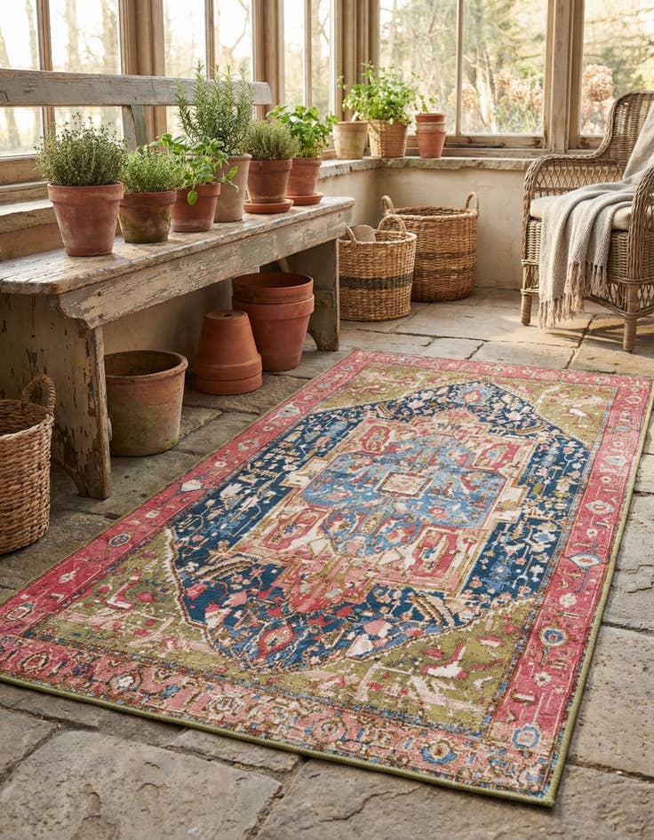 Detail image of 4' x 6'  Washable Traditional Indoor / Outdoor Rug