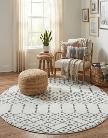 Ivory Black Paxon Trellis Round Rug
