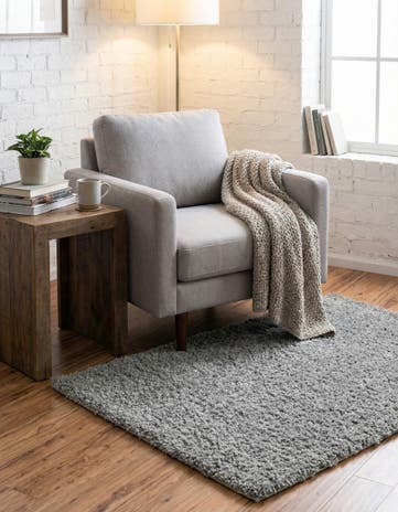 2' x 3' Soft Solid Shag Rug