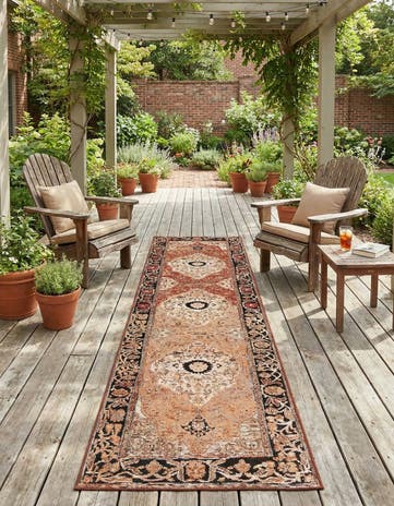 2' 7 x 10' Easy-Clean Traditional Indoor / Outdoor Runner Rug