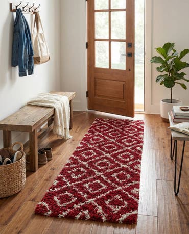  2' x 6' Lattice Shag Runner Rug